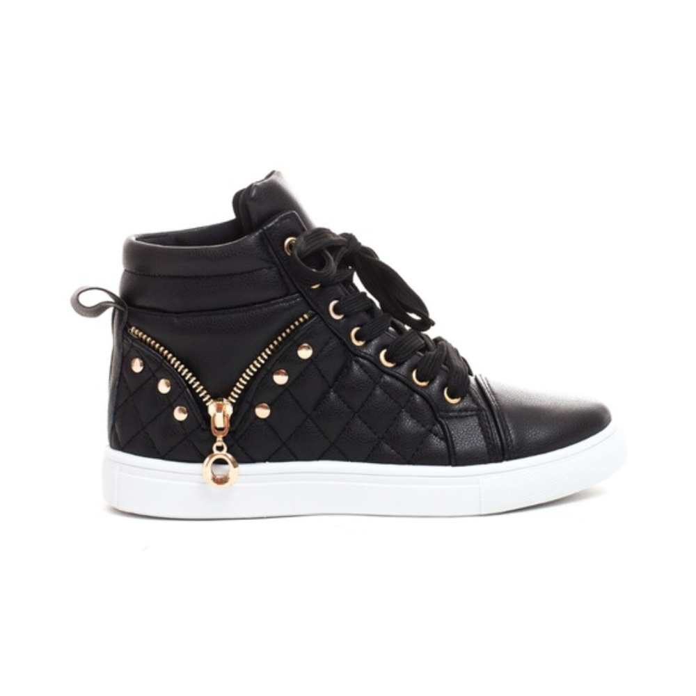 *ONLY 2 LEFT*  Quilted Zipper High Top Sneakers - Picture 8 of 10